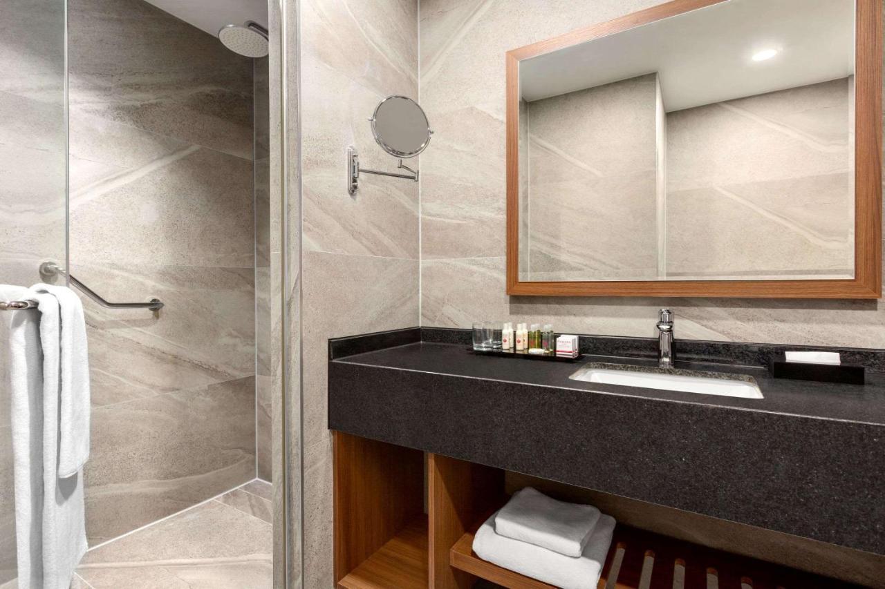 Ramada By Wyndham Adiyaman Hotel Bagian luar foto