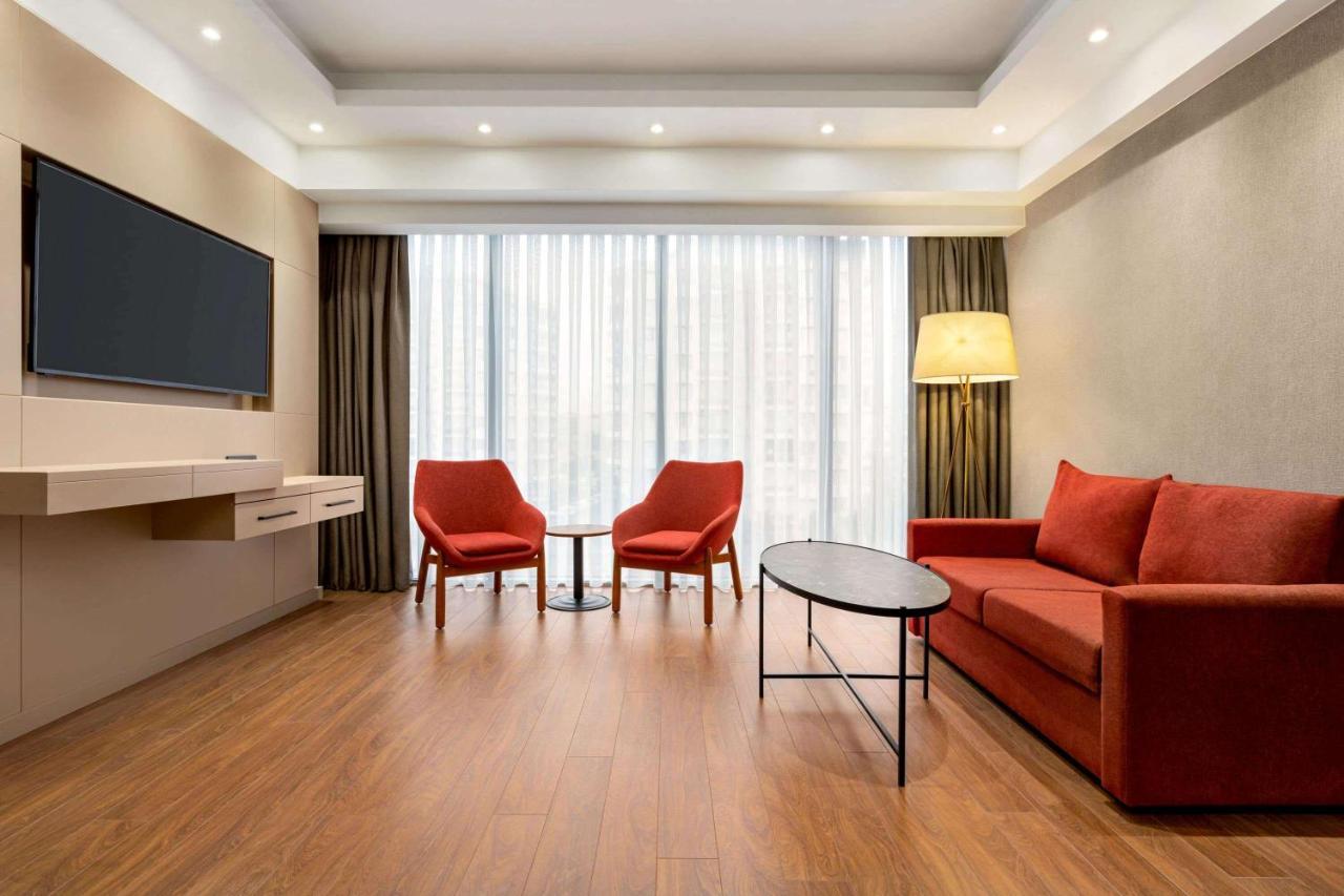Ramada By Wyndham Adiyaman Hotel Bagian luar foto
