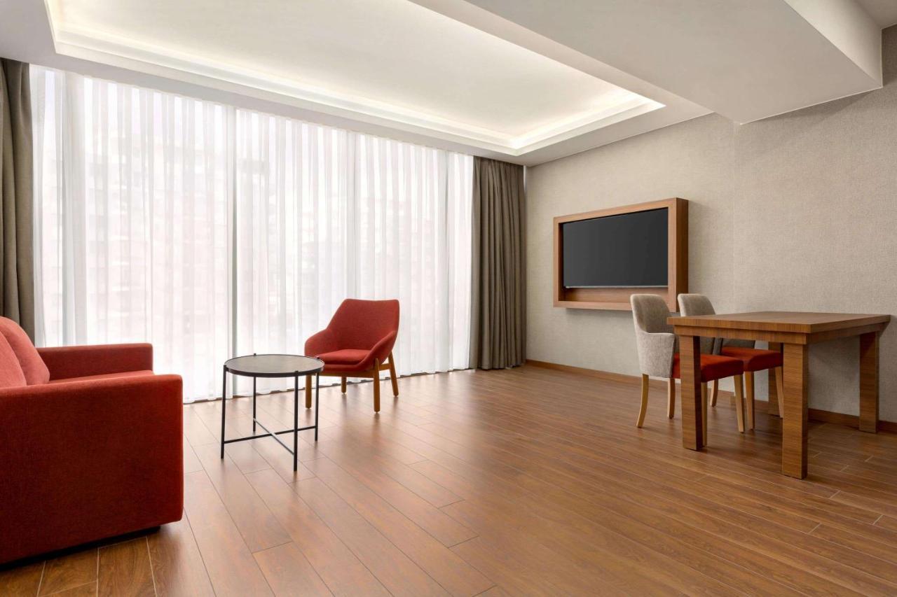 Ramada By Wyndham Adiyaman Hotel Bagian luar foto